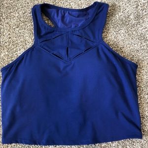 Fabletics bundle of 7 athletic tops and shorts!